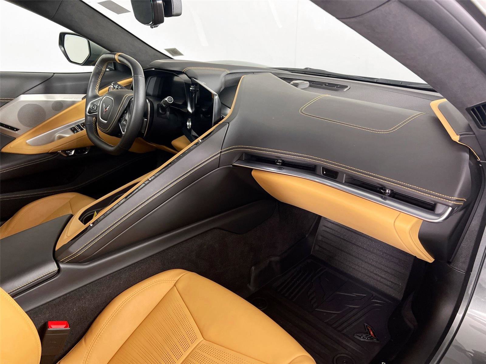 Used 2023 Chevrolet Corvette Stingray Premium Conv w/ Z51 Performance Package image 26