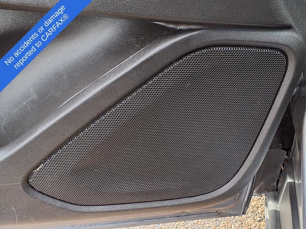 Used 2019 GMC Terrain SLE image 16