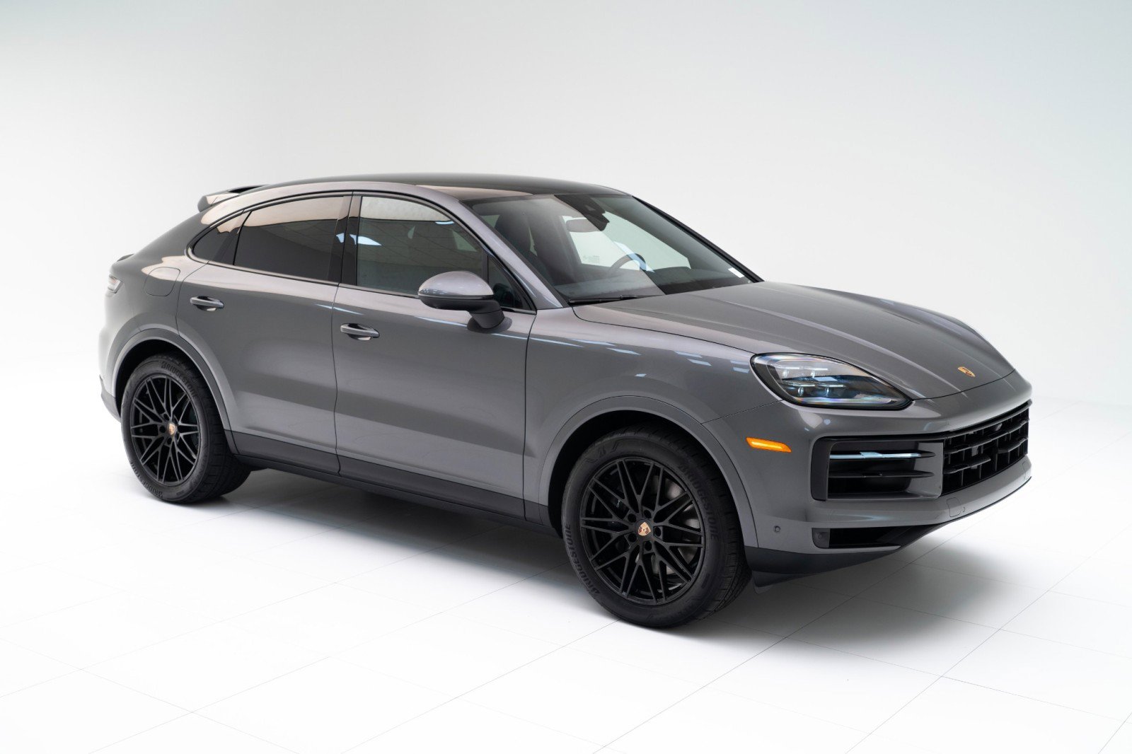 New 2026 Porsche Cayenne Coupe image 7