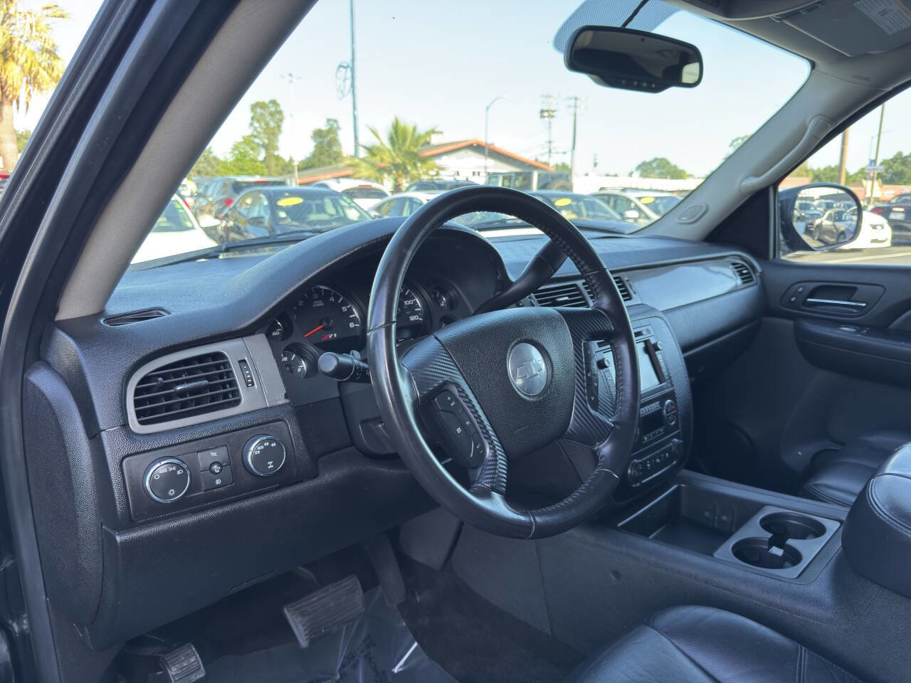Used 2008 Chevrolet Avalanche LT AWD/4WD image 17