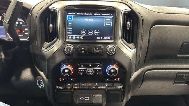 Used 2022 Chevrolet Silverado 1500 RST image 16