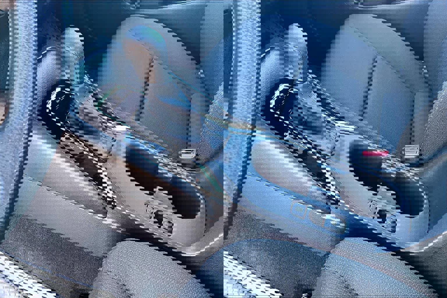 Used 2024 Toyota Corolla LE image 16