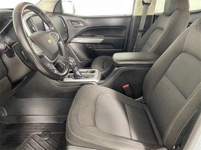 Used 2022 Chevrolet Colorado LT w/ Safety Package image 2