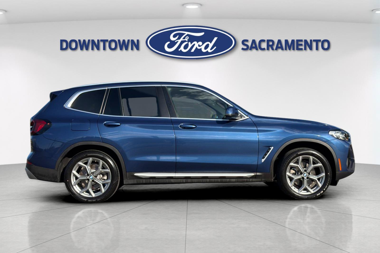 Used 2023 BMW X3 sDrive30i w/ Convenience Package RWD image 7