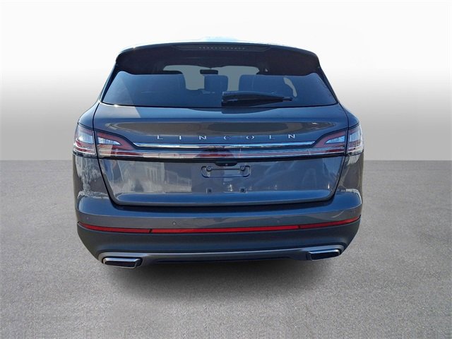 Used 2023 Lincoln Nautilus Reserve image 5