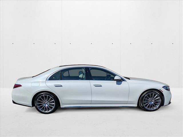 New 2025 Mercedes-Benz S 580 4MATIC Sedan image 4