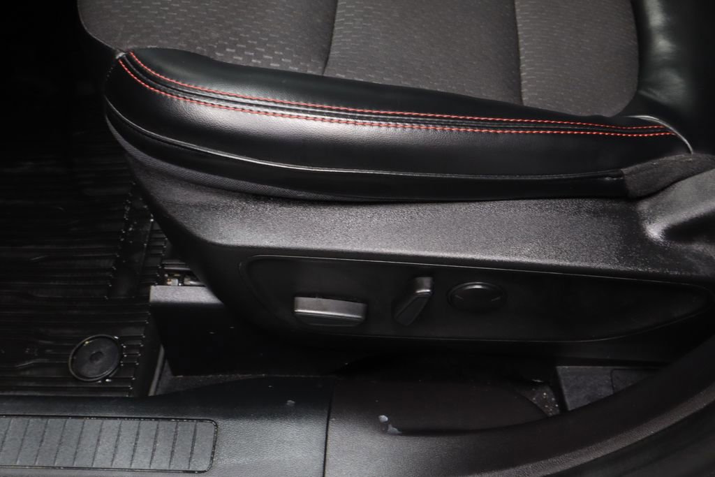 Certified 2023 Ford Escape ST-Line w/ Tech Pack #1 AWD/4WD image 25