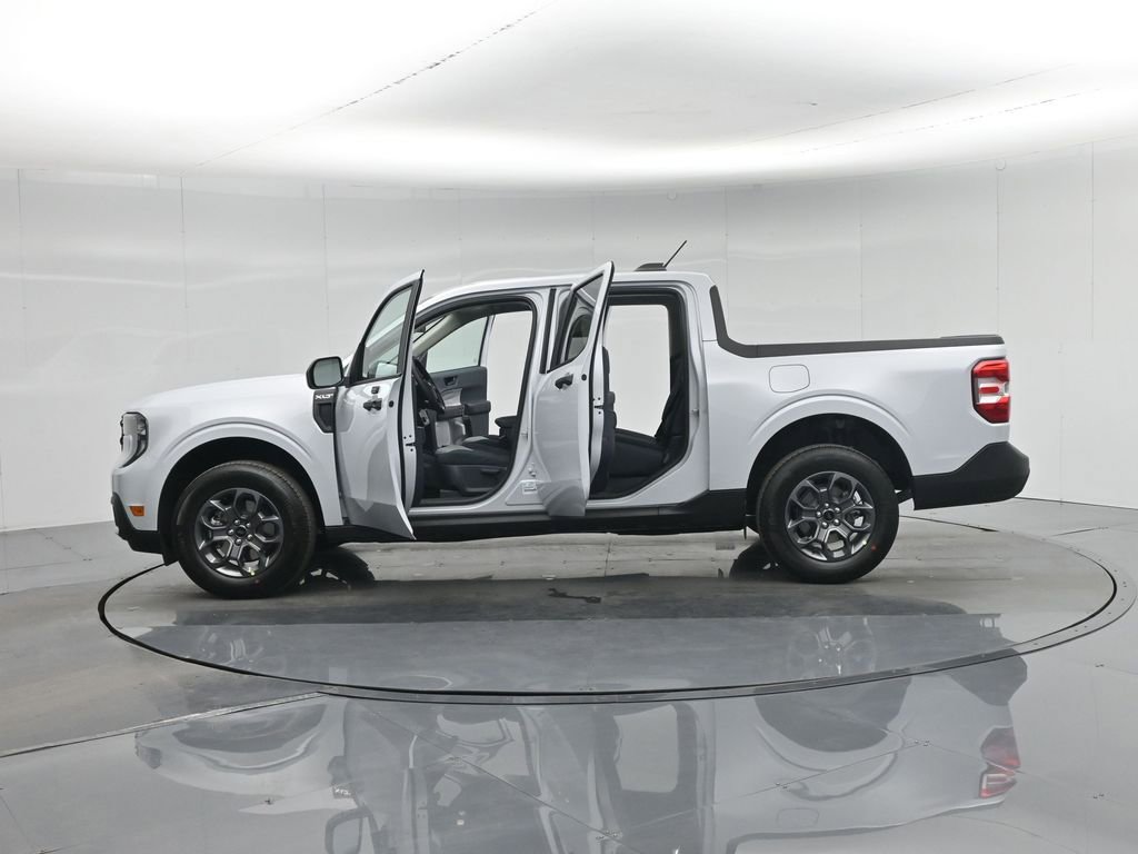 New 2026 Ford Maverick XLT image 33