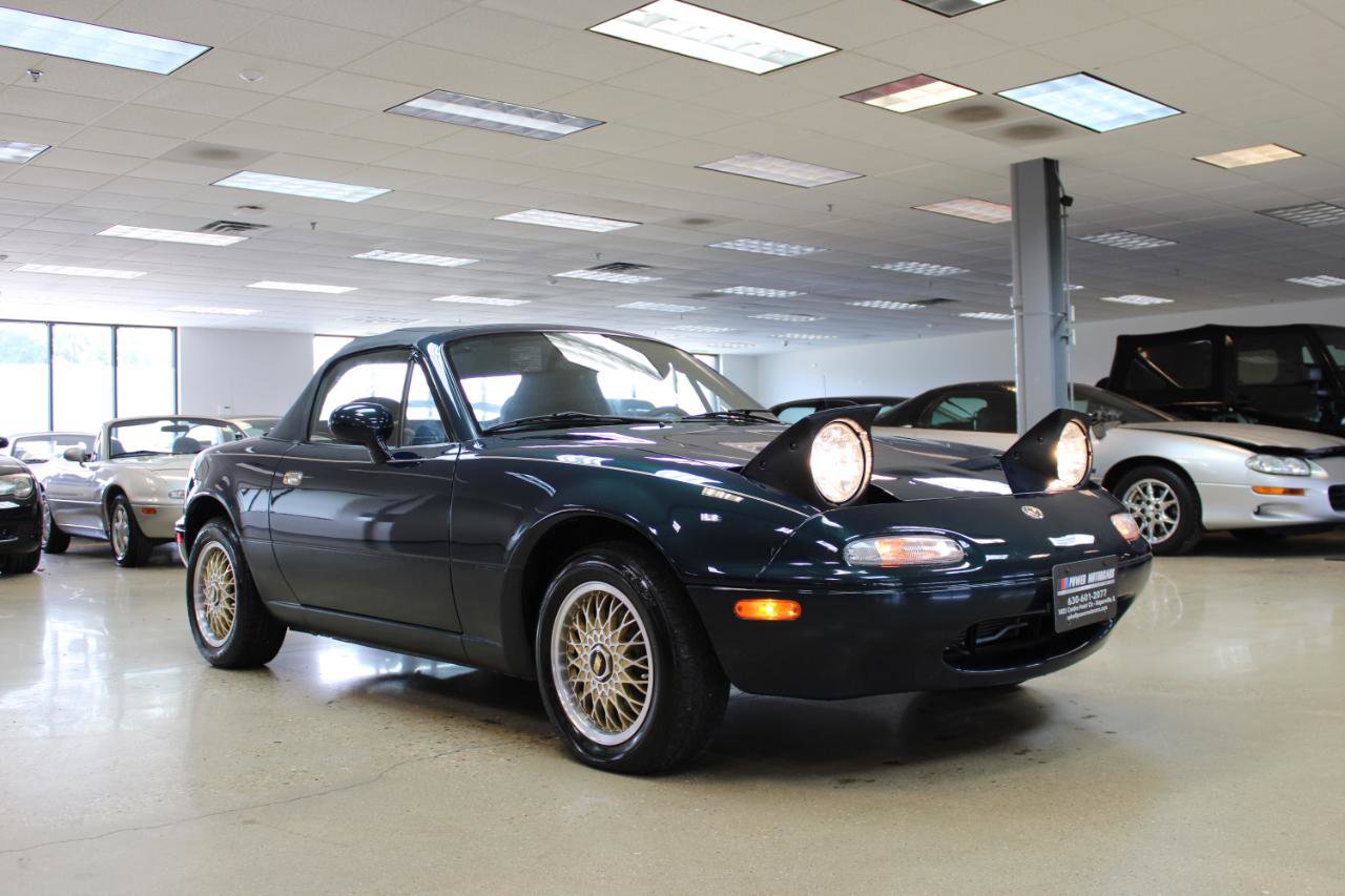 Used 1996 MAZDA MX-5 Miata image 2