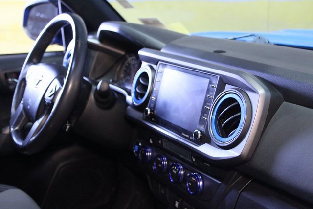 Used 2021 Toyota Tacoma TRD Sport image 10