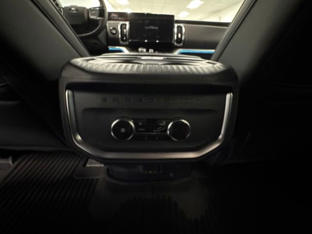 New 2026 Ford Expedition Platinum w/ Stealth Appearance Package image 14