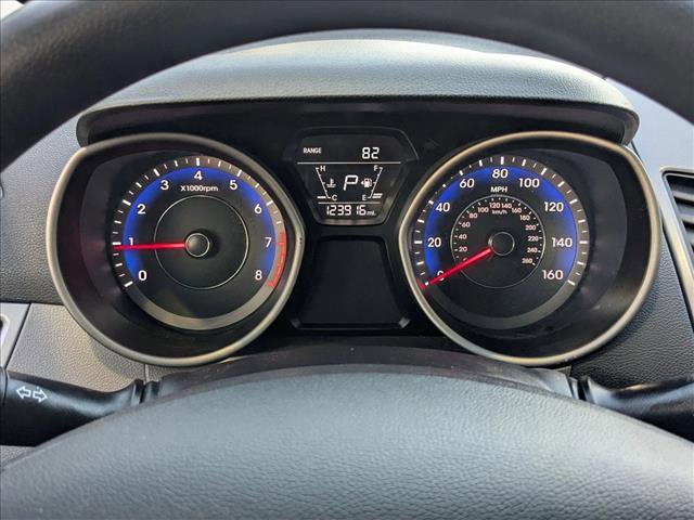 Used 2016 Hyundai Elantra SE image 11