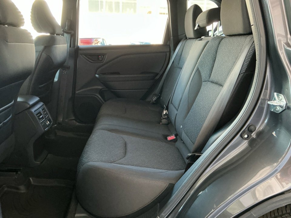 Used 2026 Subaru Forester Premium AWD/4WD image 33