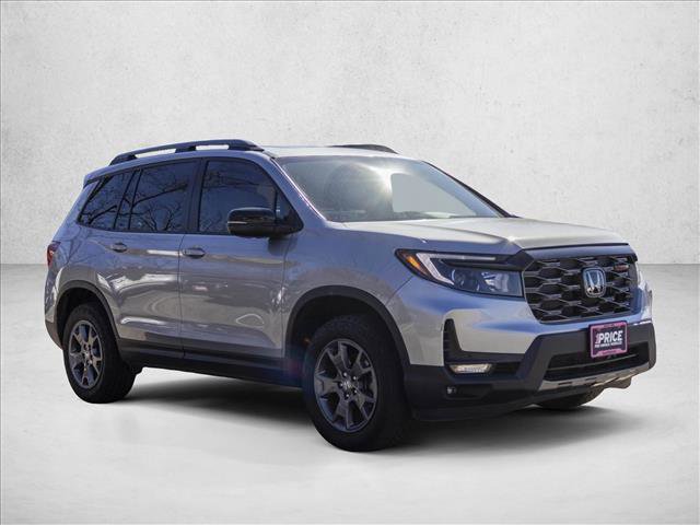 Certified 2024 Honda Passport TrailSport image 3