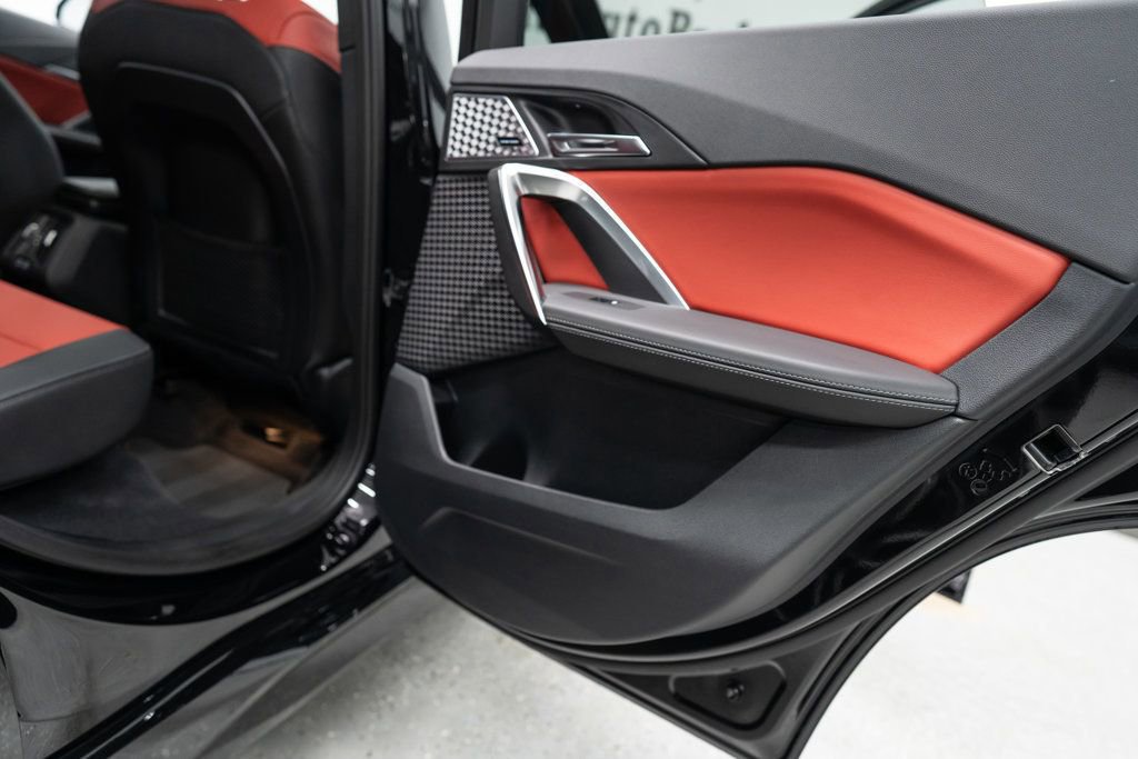 Used 2024 BMW X1 w/ M Sport Line w/ Premium Package image 35