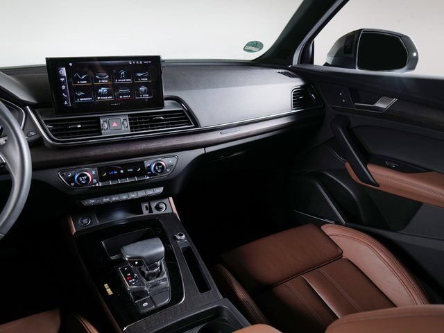 Certified 2025 Audi Q5 Prestige AWD/4WD image 17
