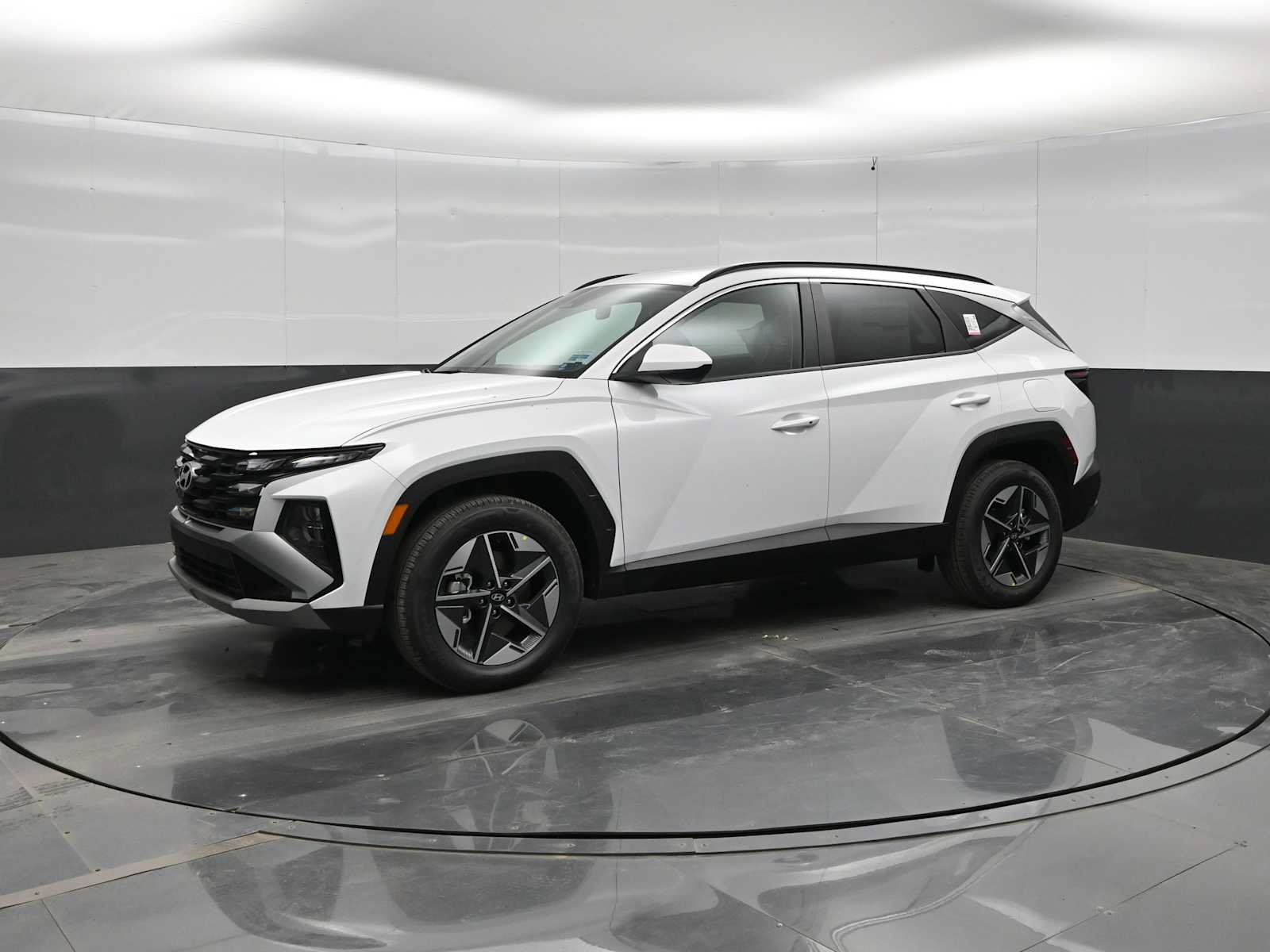 New 2026 Hyundai Tucson SEL AWD/4WD image 1