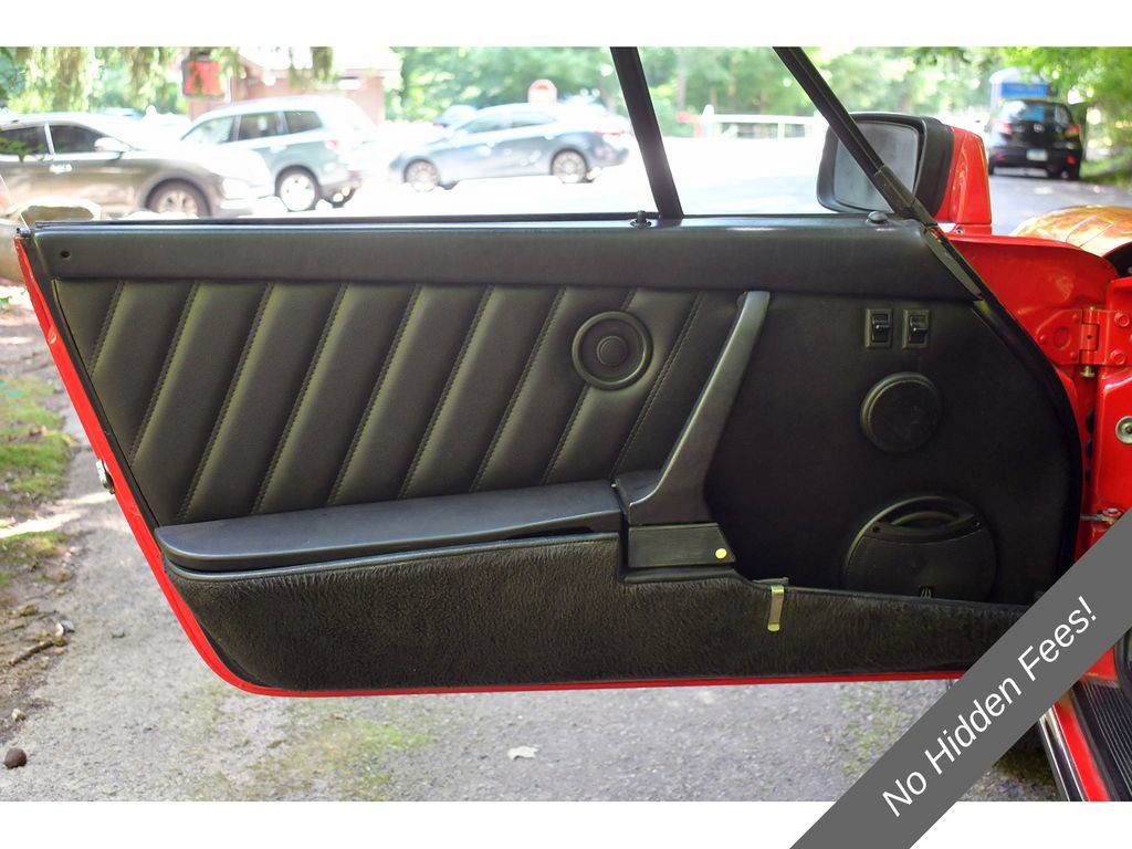 Used 1988 Porsche 911 Carrera RWD image 31