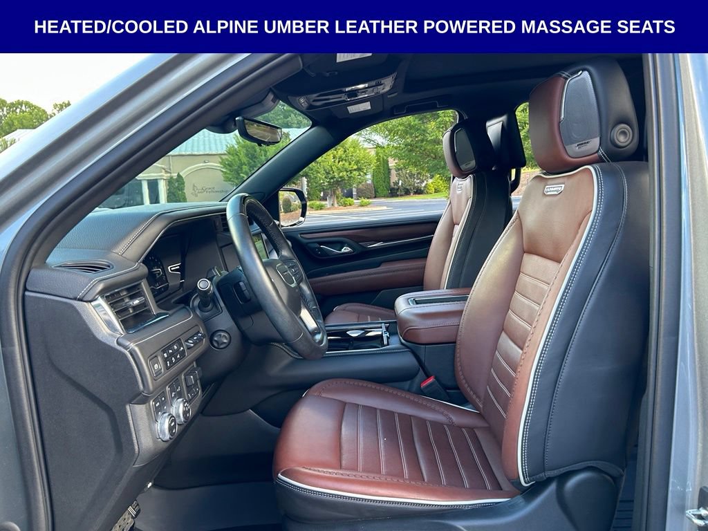 Used 2023 GMC Yukon XL Denali Ultimate AWD/4WD image 6