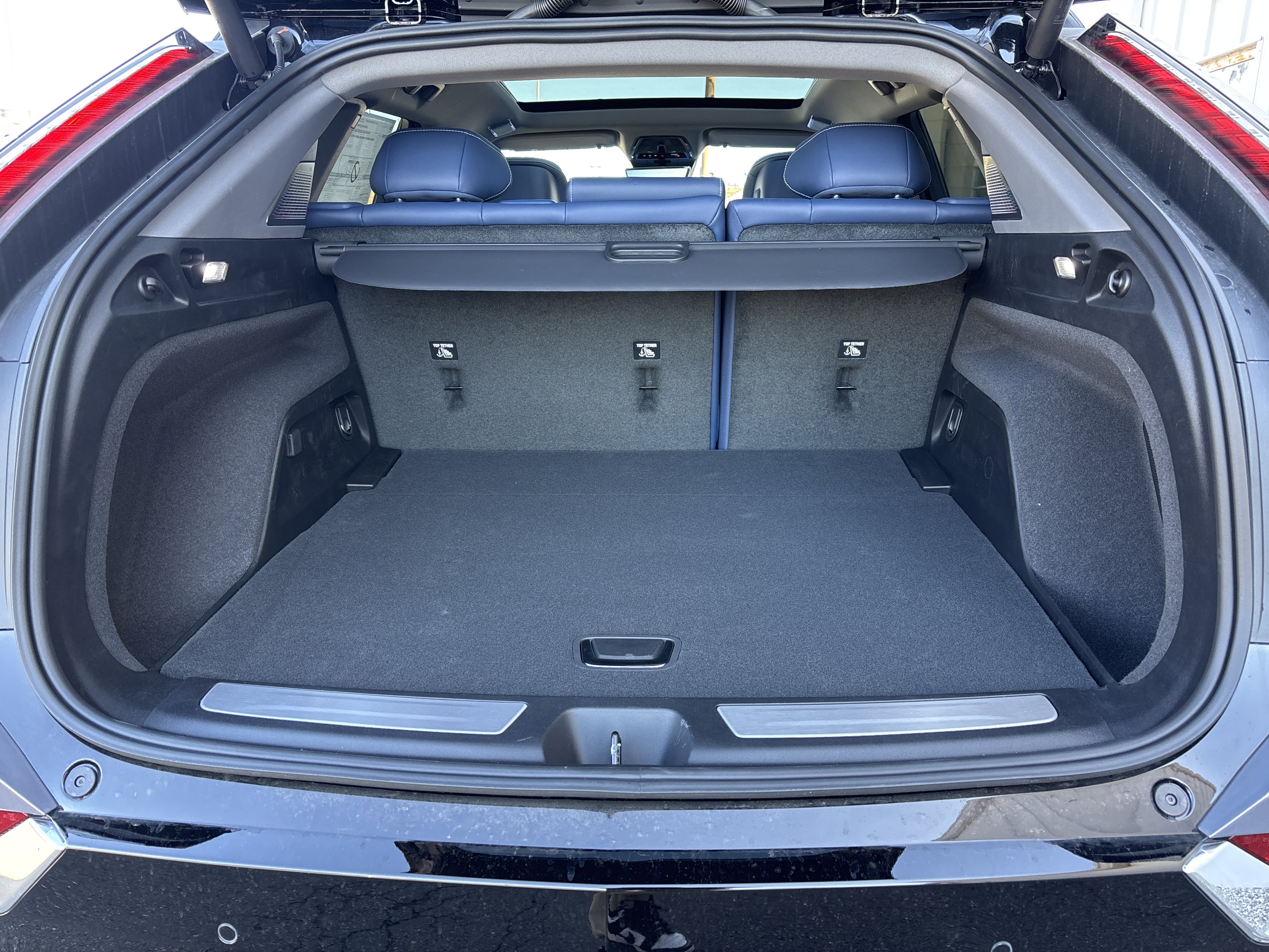 New 2026 Cadillac Optiq Luxury 2 RWD image 35