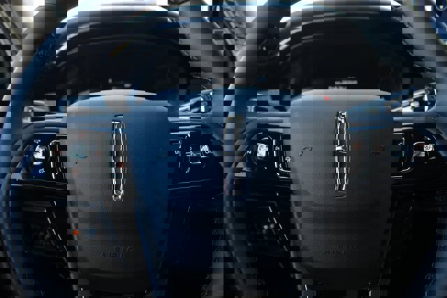 New 2026 Lincoln Corsair Premiere image 34