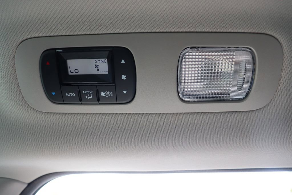 Certified 2026 Honda Odyssey Touring image 16