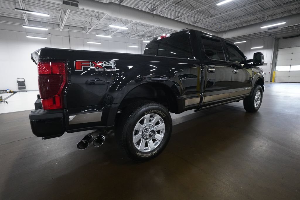 Used 2022 Ford F350 Platinum w/ FX4 Off-Road Package AWD/4WD image 35