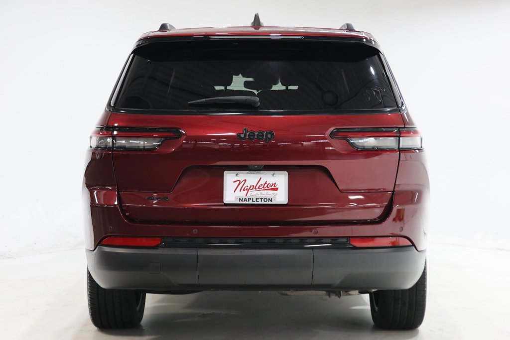 Used 2023 Jeep Grand Cherokee L Laredo AWD/4WD image 7