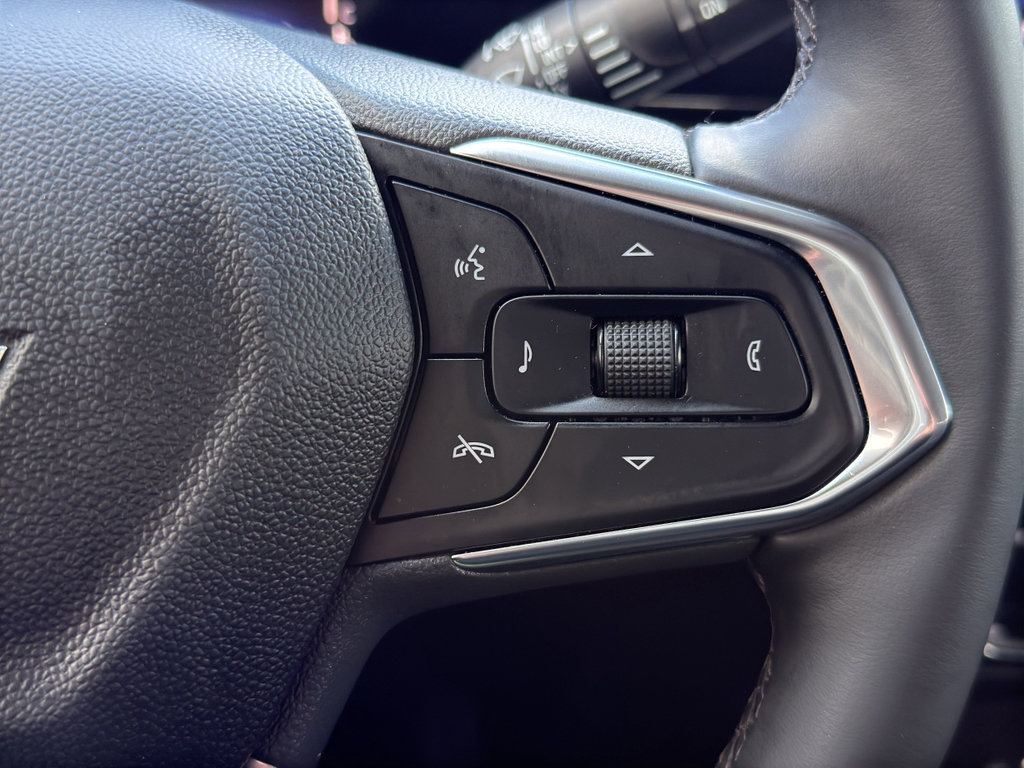Used 2025 Chevrolet TrailBlazer LT w/ Convenience Package FWD image 19
