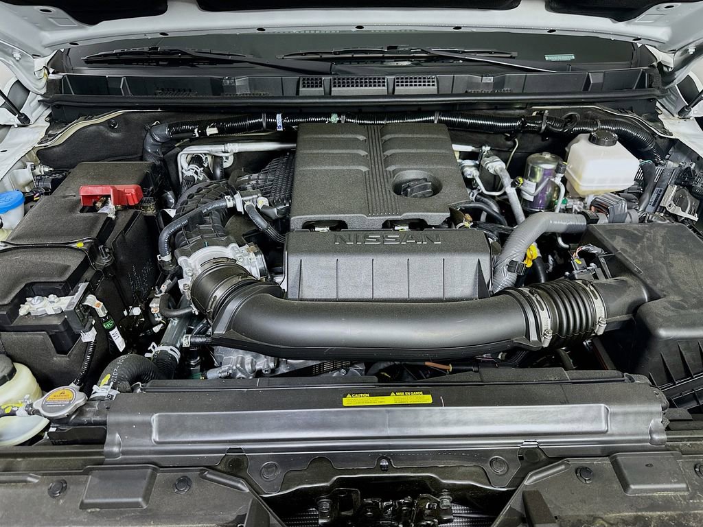 Used 2025 Nissan Frontier SV w/ SV Convenience Package image 9