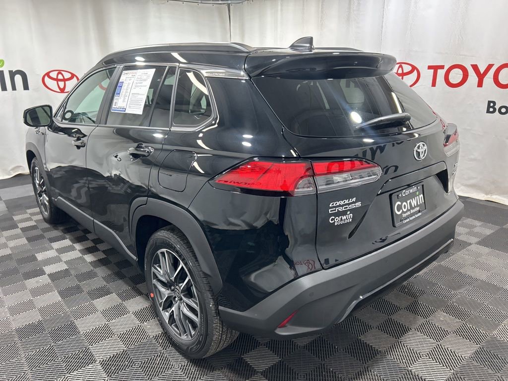 Used 2026 Toyota Corolla Cross XLE w/ Convenience Package image 5