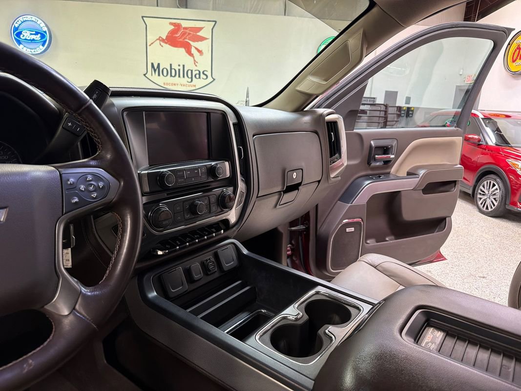 Used 2019 Chevrolet Silverado 2500 LTZ w/ Duramax Plus Package AWD/4WD image 30