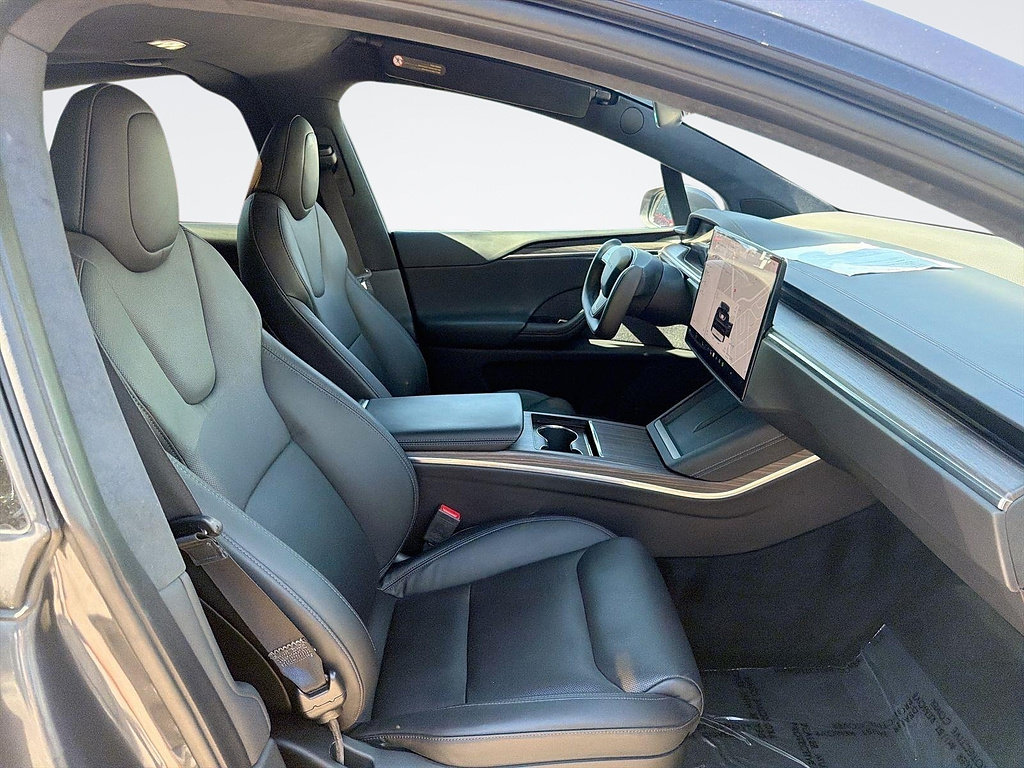 Used 2022 Tesla Model X AWD/4WD image 30