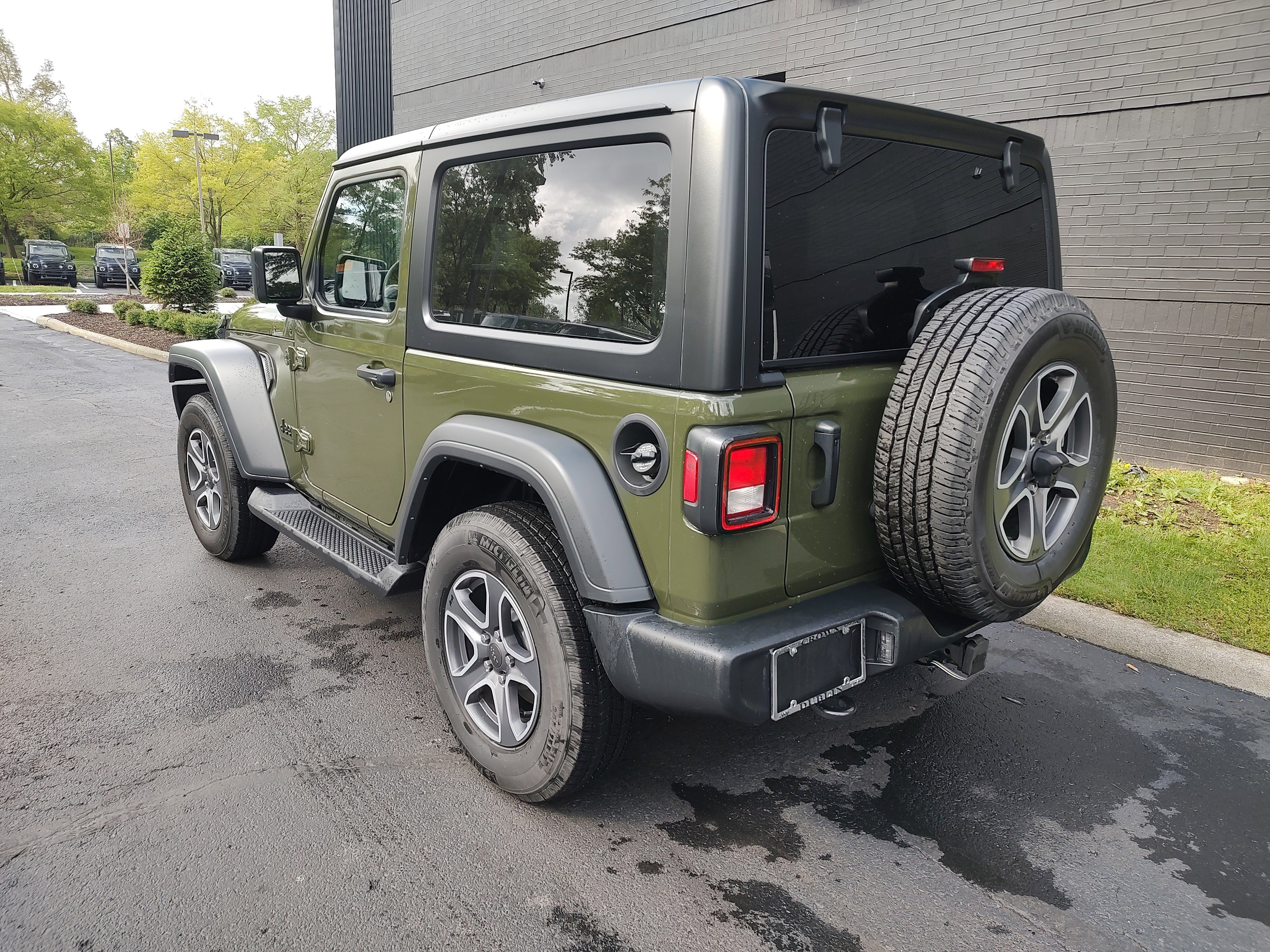 Certified 2023 Jeep Wrangler Sport AWD/4WD image 6