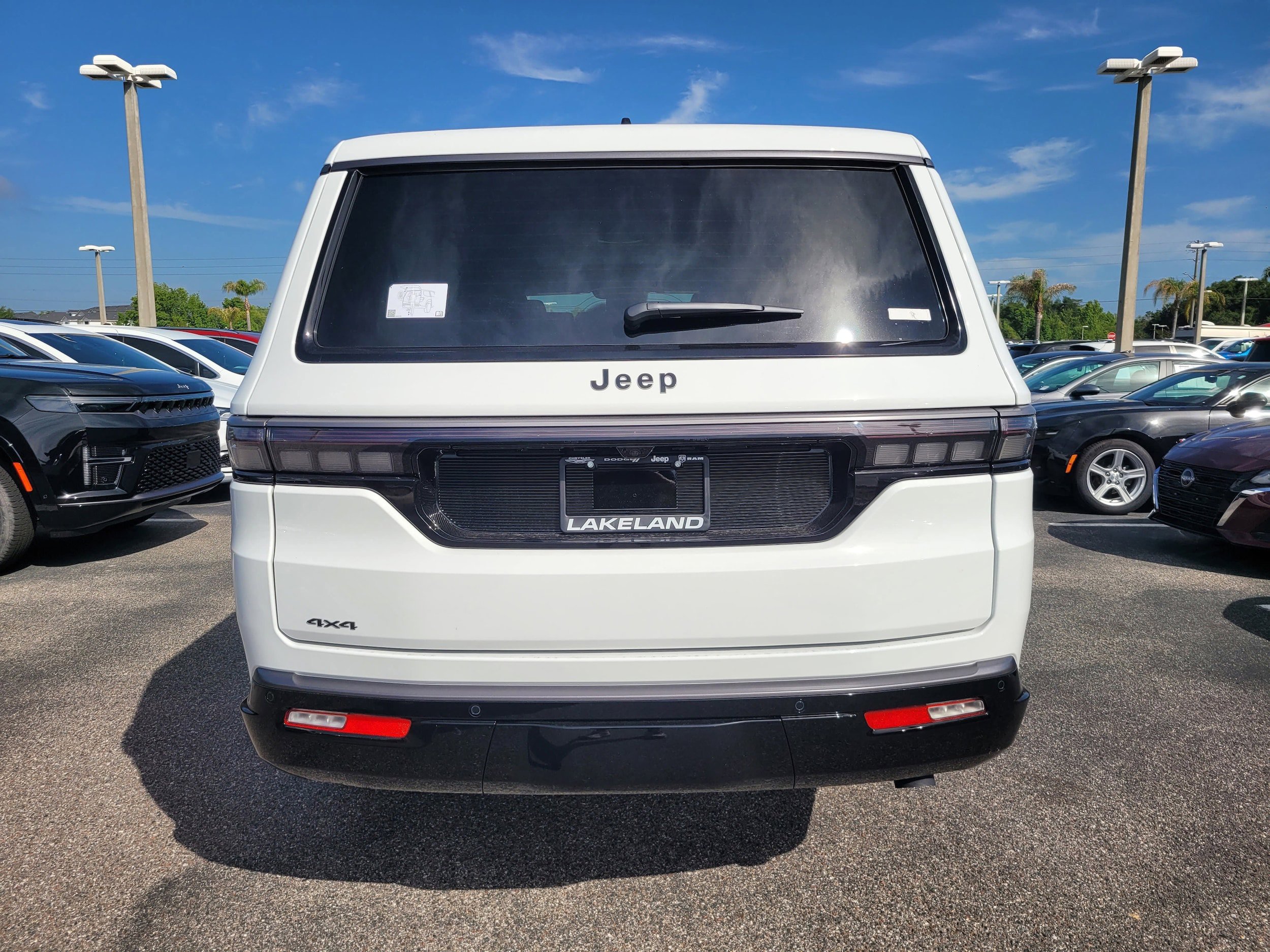 New 2026 Jeep Grand Wagoneer L Limited AWD/4WD image 7