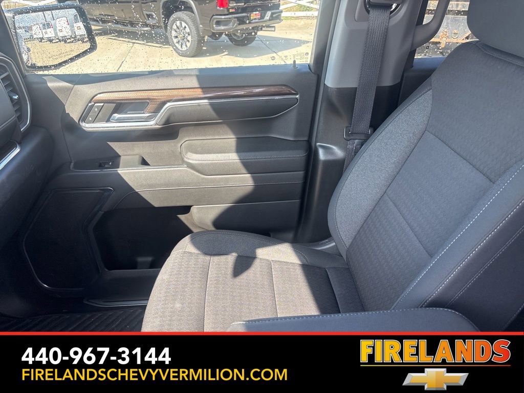 Used 2024 Chevrolet Silverado 1500 LT image 13