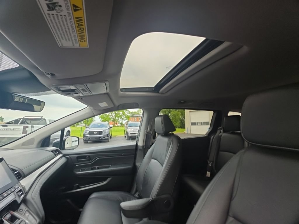 Used 2024 Honda Odyssey EX-L image 13