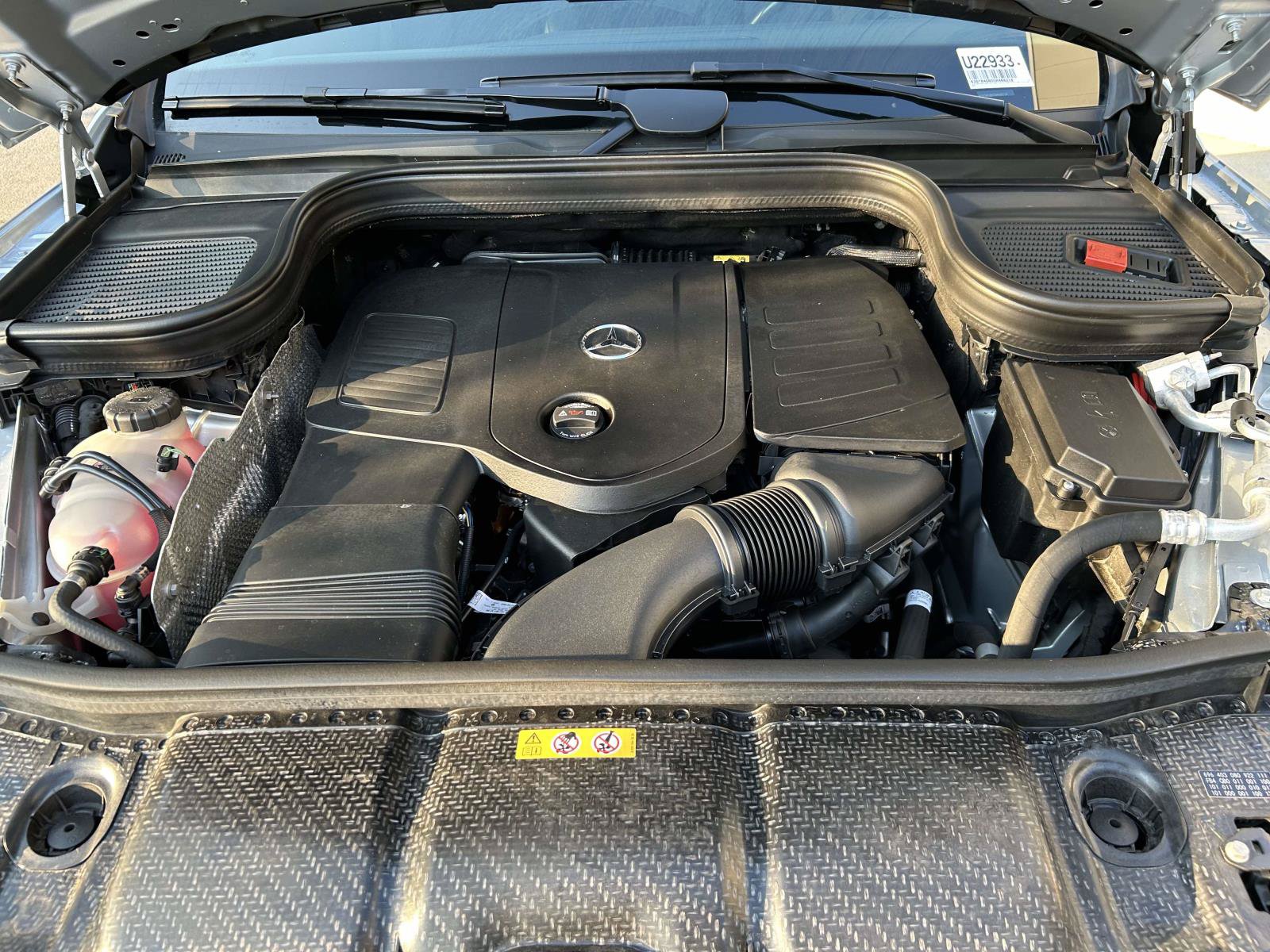 Certified 2025 Mercedes-Benz GLE 450e 4MATIC image 53