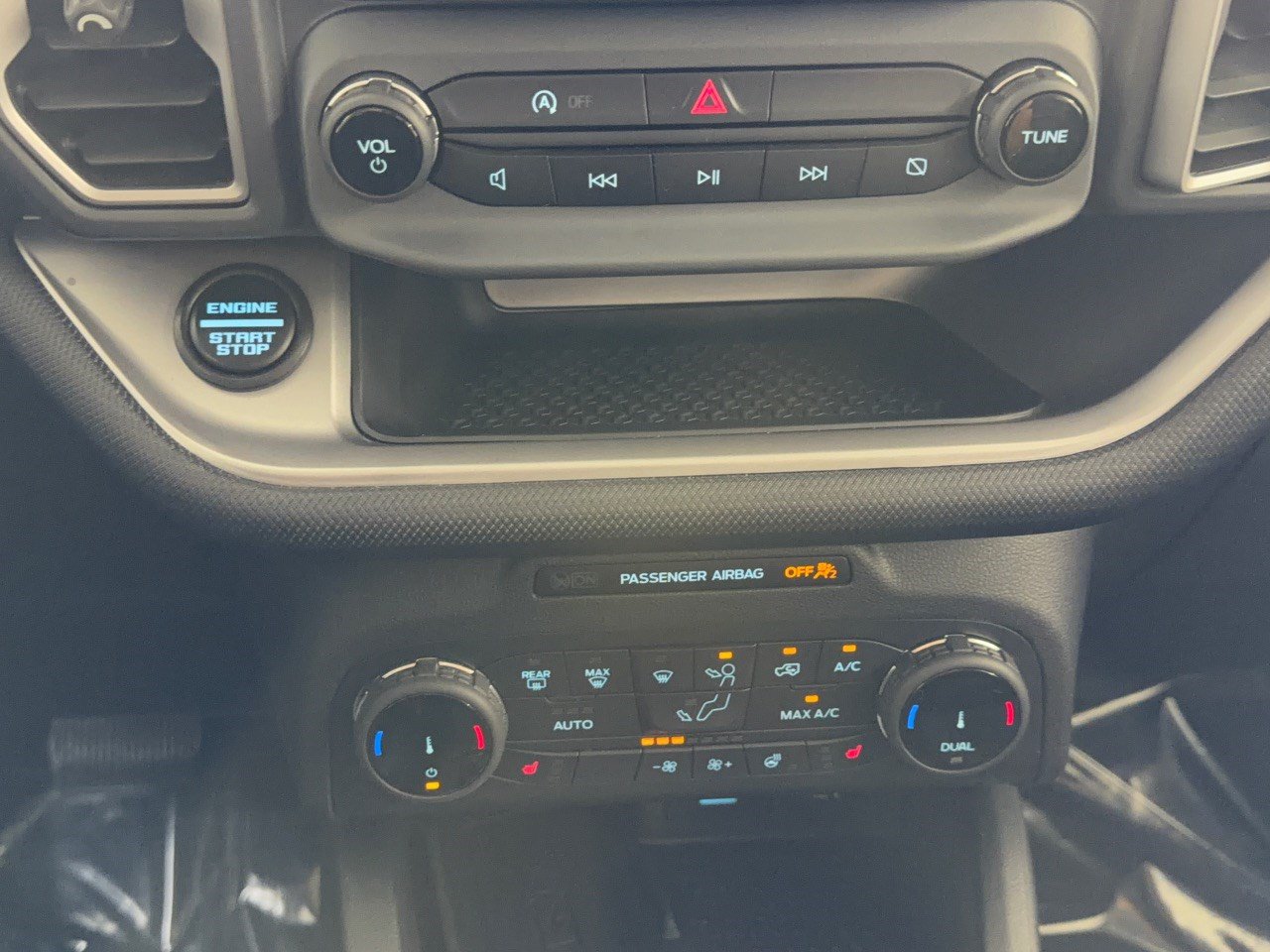 Used 2022 Ford Bronco Sport Outer Banks w/ Tech Package AWD/4WD image 22
