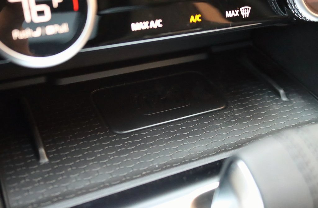Used 2026 Jaguar F-PACE R-Dynamic S AWD/4WD image 28