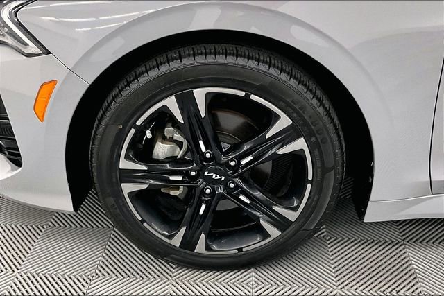 Used 2023 Kia K5 GT-Line w/ GT-Line Premium Package image 10