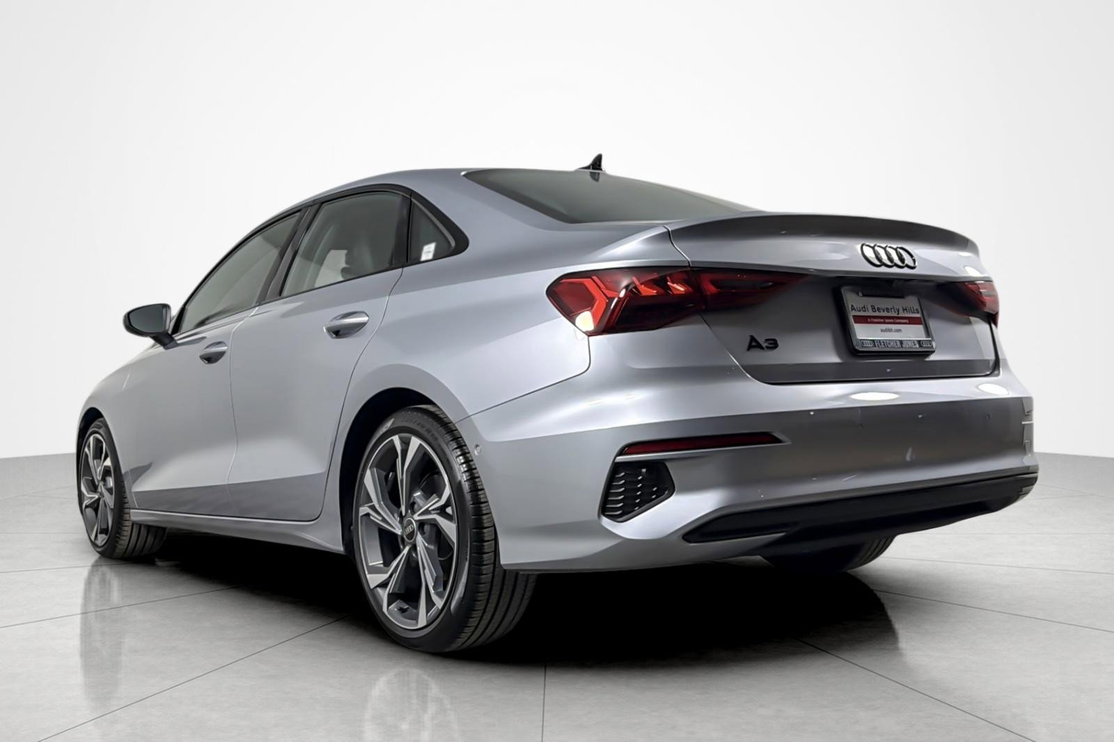 Used 2023 Audi A3 2.0T Premium w/ Convenience Package FWD image 3