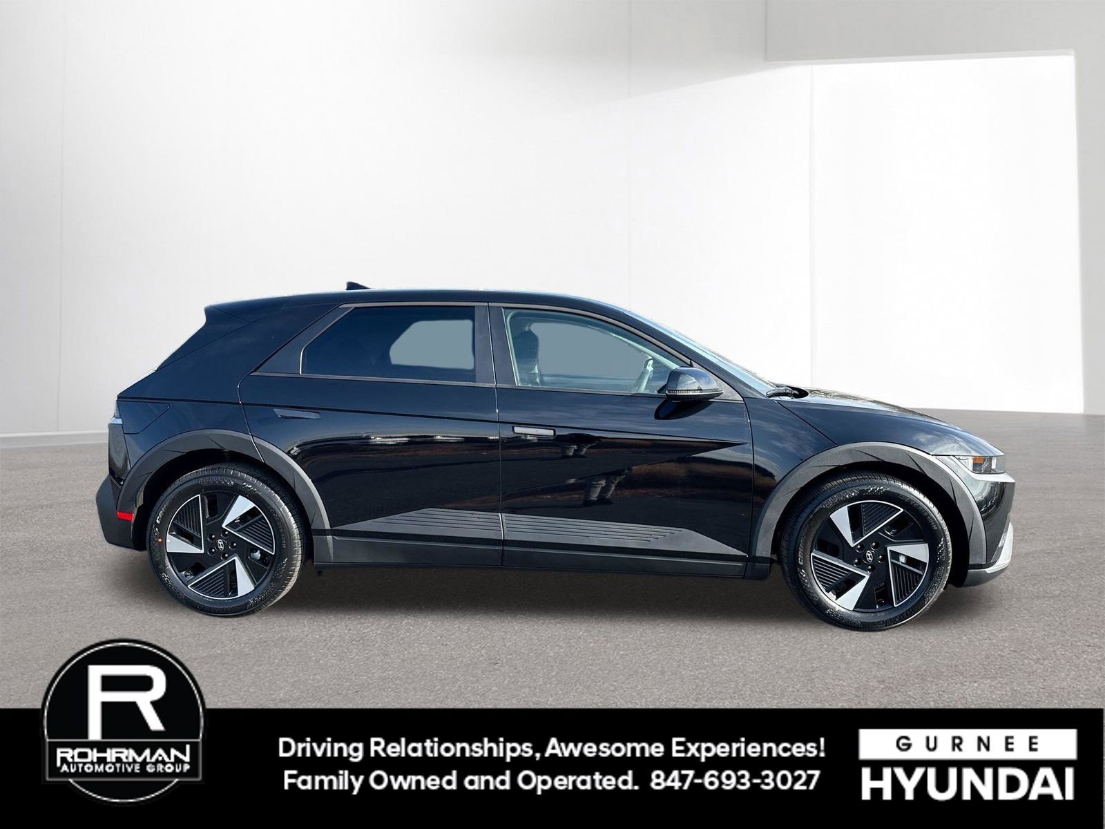 New 2026 Hyundai Ioniq 5 SE AWD/4WD image 11