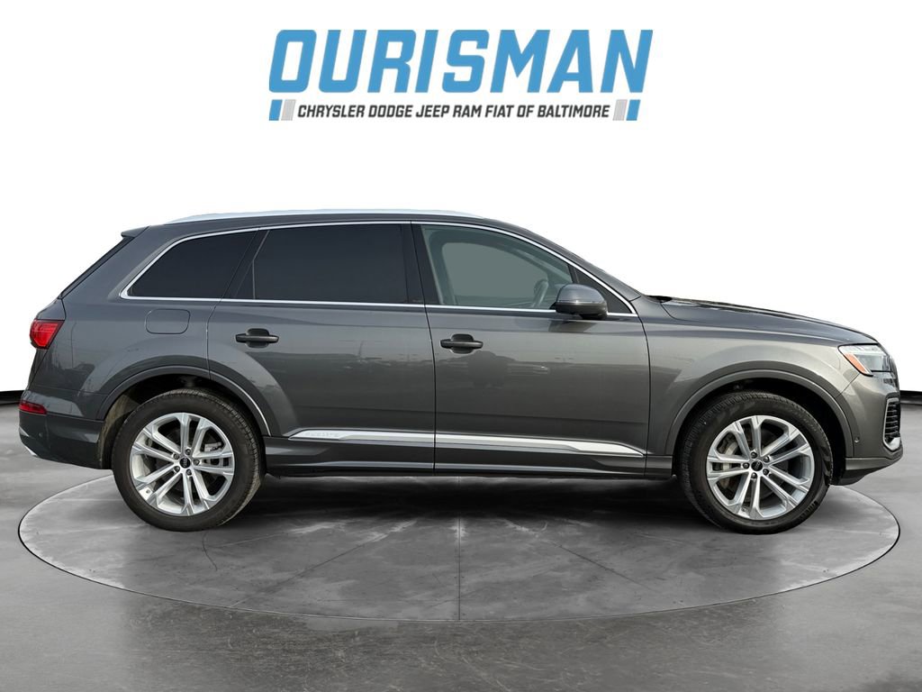 Used 2025 Audi Q7 3.0T Premium Plus image 7