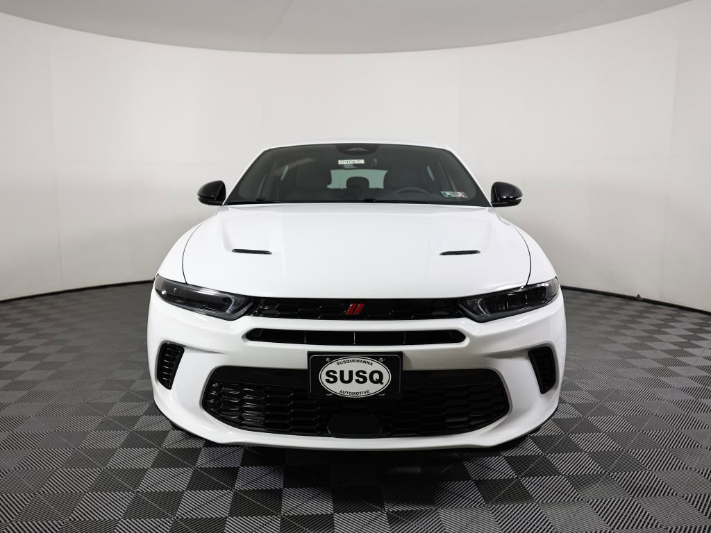 New 2024 Dodge Hornet R/T w/ R/T Blacktop Package image 2