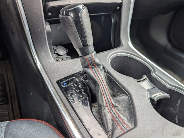 Used 2017 Toyota Camry SE FWD image 11