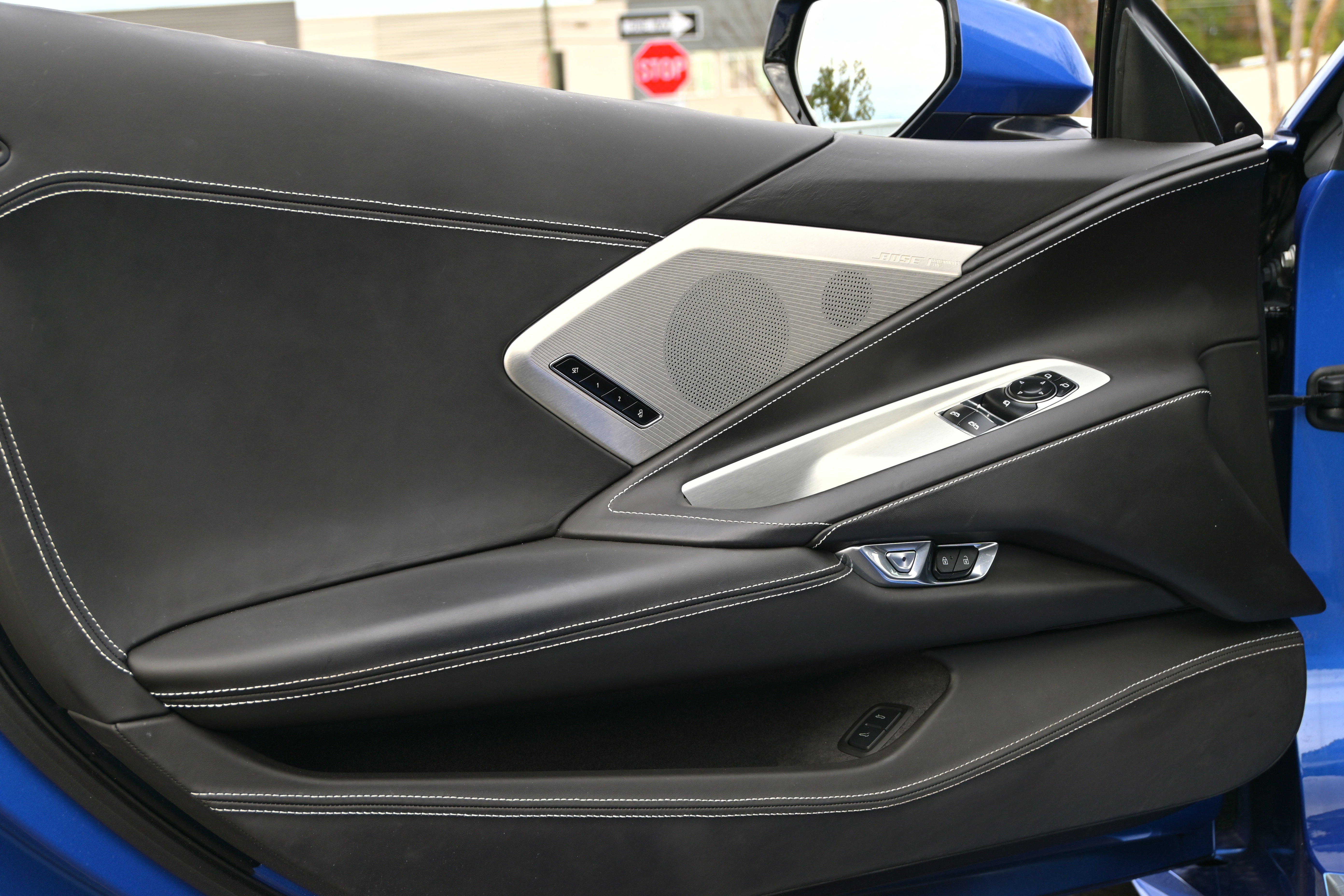 Used 2023 Chevrolet Corvette Stingray Premium Cpe w/ Z51 Performance Package RWD image 22