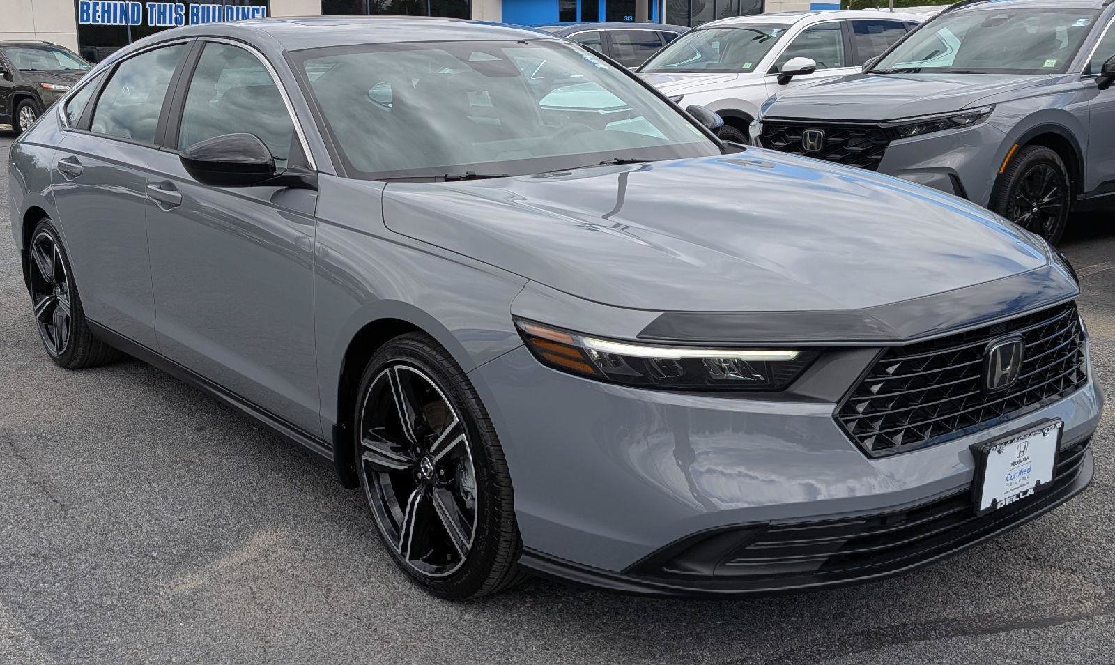 Certified 2025 Honda Accord Sport image 5