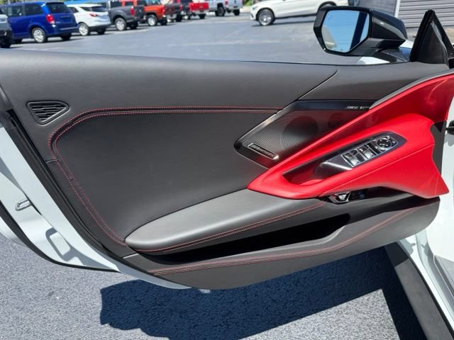 Used 2023 Chevrolet Corvette Stingray Premium Conv w/ Z51 Performance Package RWD image 7