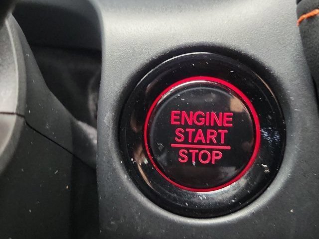Certified 2025 Honda HR-V Sport image 30